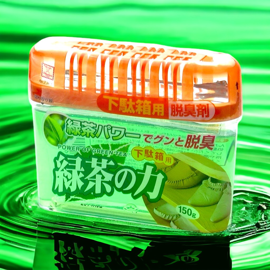 Khử Mùi Tủ Giày Hương Trà Xanh Kakubo 150g