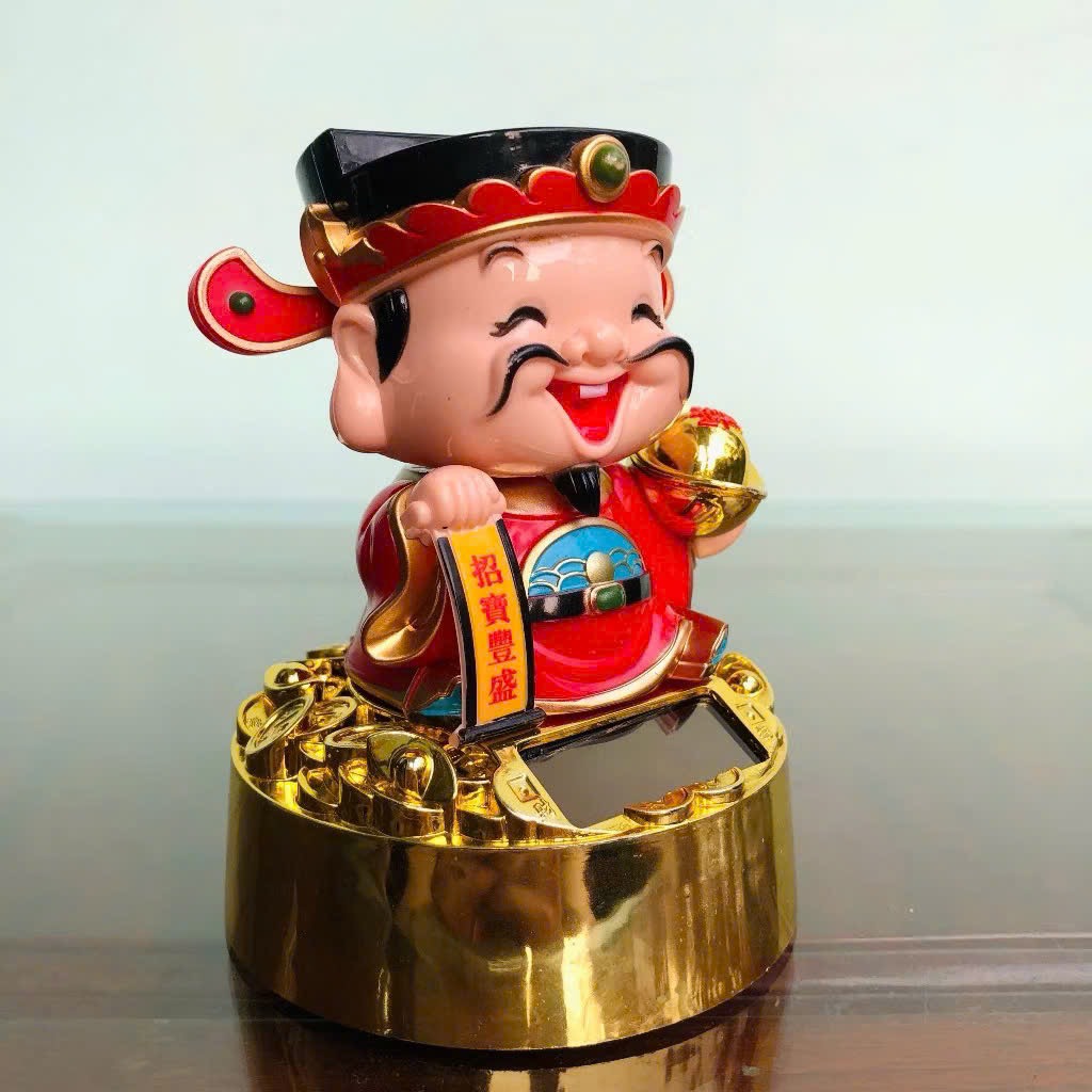 T.h.ầ.n T.à.i Gật Đầu 12x8cm