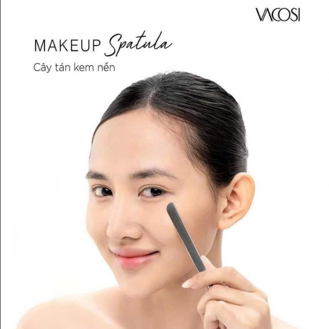 Cây Tán Kem Nền Và Bao Da Vacosi Makeup Spatula DC08