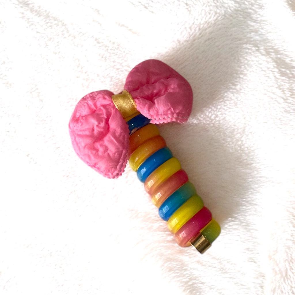 Dây cột tóc lò xo gắn charm