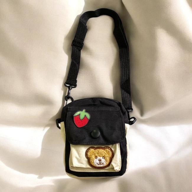 T10. Túi vải canvas đeo chéo họa tiết gấu 12,5*16,5*4,5cm