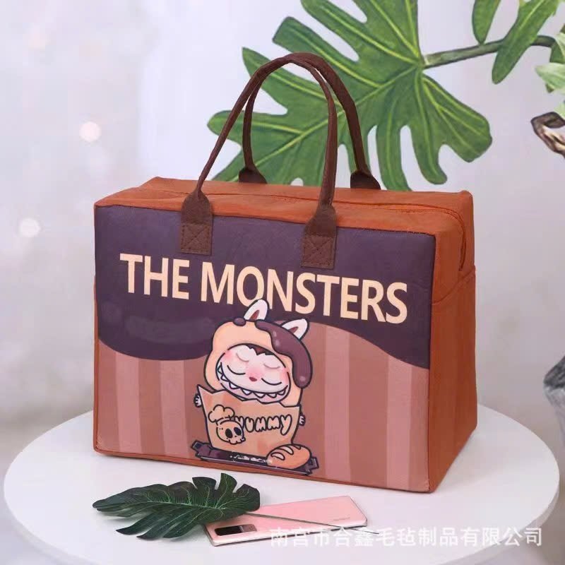 Túi nỉ du lịch họa tiết Labubu 38*27*18cm
