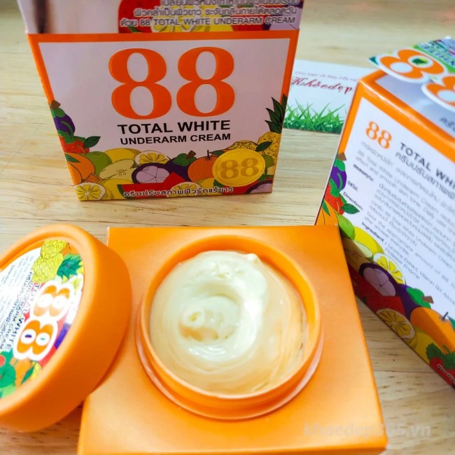 14.10 Kem trị thâm nách Total White Underarm Cream 88 35g
