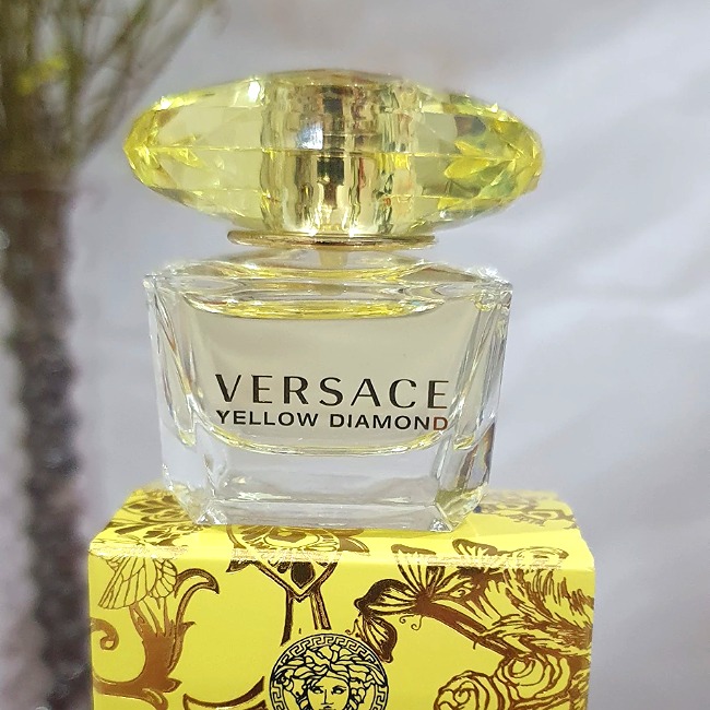 Nước Hoa Nữ Versace Yellow Diamond EDT 5ml