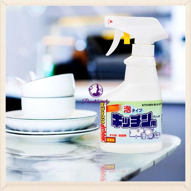Xịt Tẩy Vệ Sinh Nhà Bếp Rocket Nhật Bản 300ml