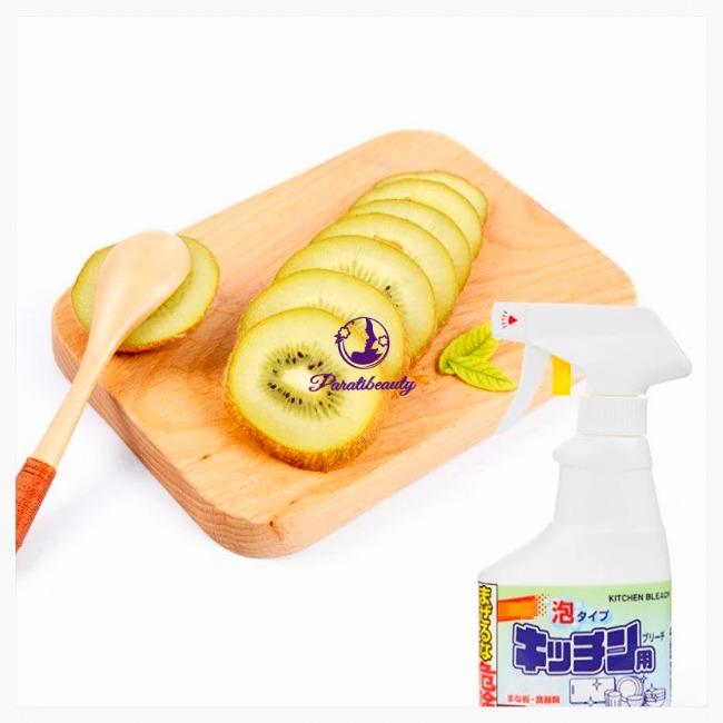 Xịt Tẩy Vệ Sinh Nhà Bếp Rocket Nhật Bản 300ml