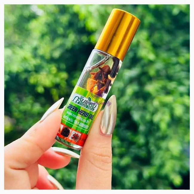 Dầu Lăn Thảo Dược Thái Lan Green Herb Oil