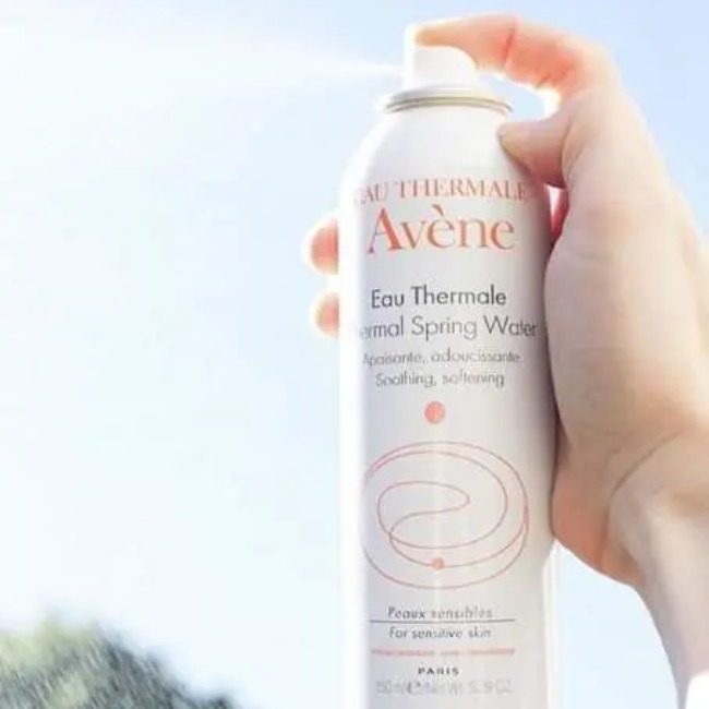 Xịt Khoáng Avene Thermal Spring Water Cấp Ẩm, Dưỡng Da