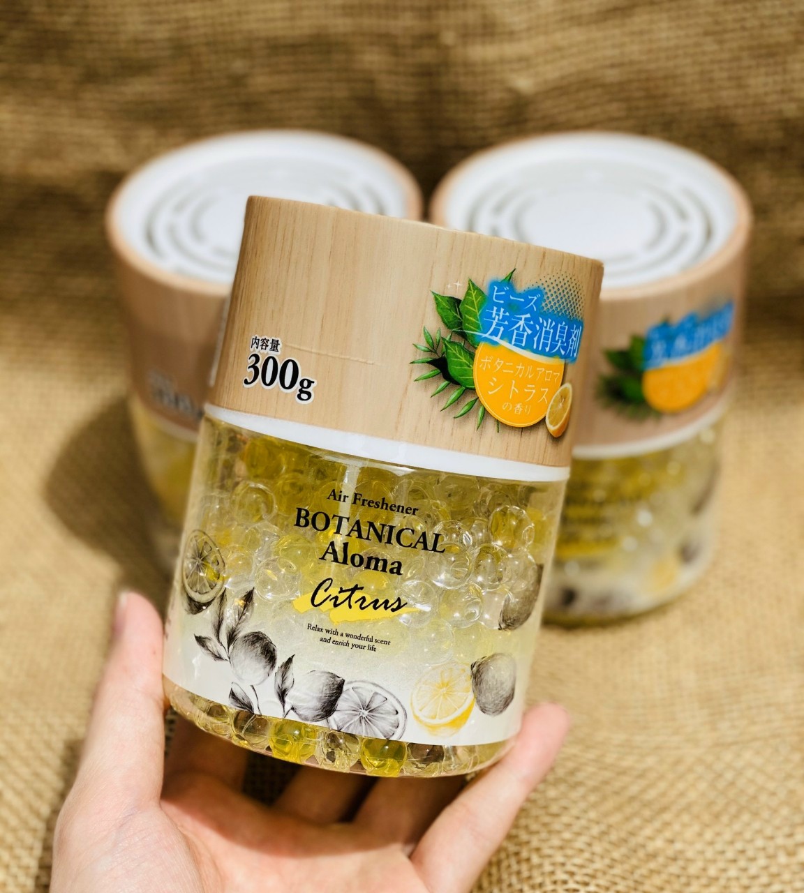 Hộp sáp thơm phòng và khử mùi, hạt sáp sắc màu trang trí 300g