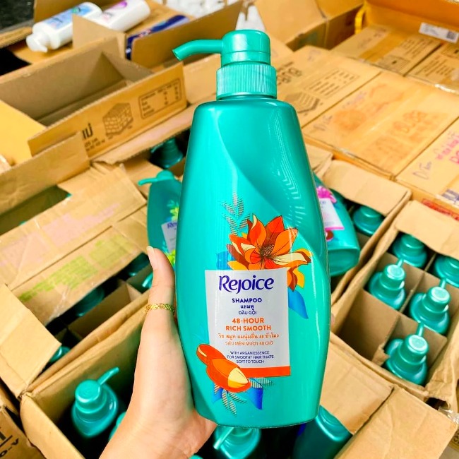 Dầu Gội Rejoice Siêu Mềm Mượt  600ml
