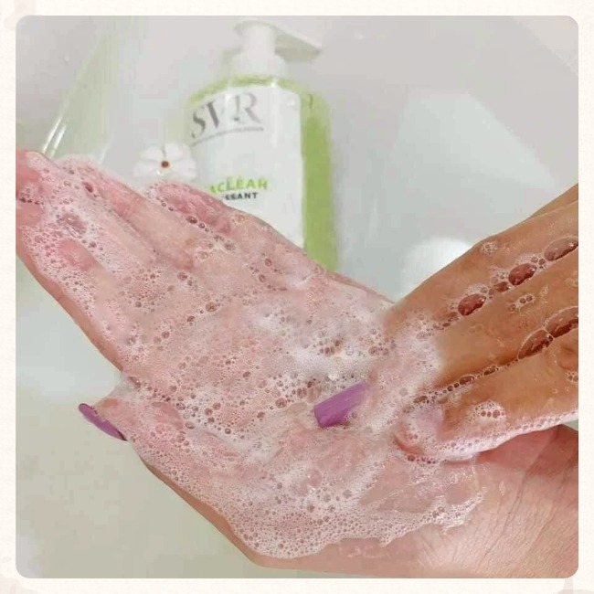 Sữa Rửa Mặt Dành Cho Da Dầu, Mụn SVR Sebiaclear Gel Moussant  200ml