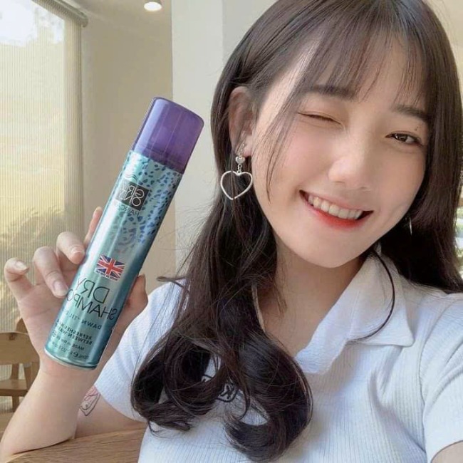 Dầu Gội Khô Girlz Only Dry Shampoo 200ml