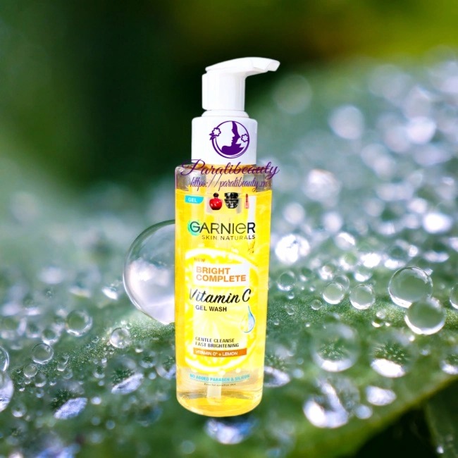 Gel Rửa Mặt Sạch Sâu Dịu Nhẹ Sáng Da Garnier  Bright Complete Vitamin C Gel Wash 120ml