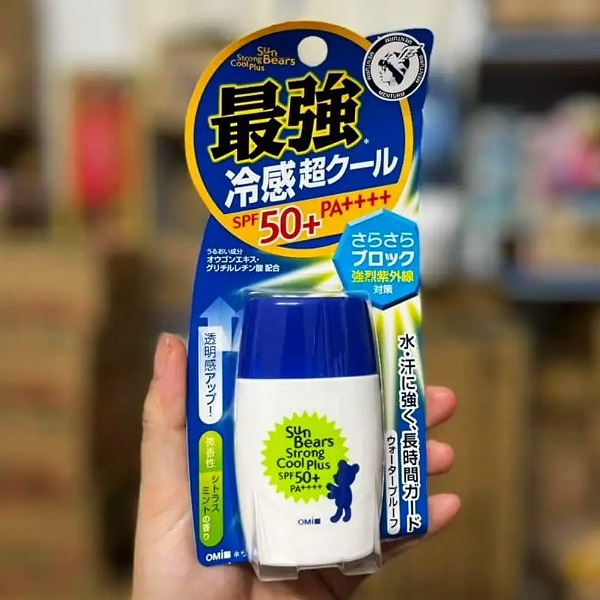 Sữa Chống Nắng Da Dầu Omi Sun Bears Strong Cool Plus SPF50/PA+++ 30ml G