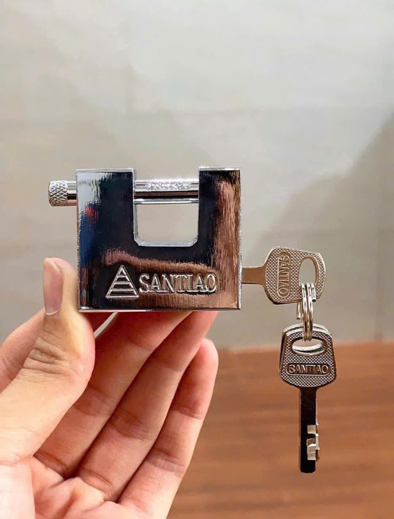 Ổ Khoá Cửa Chữ U Santiao 5x4,5x1,5cm