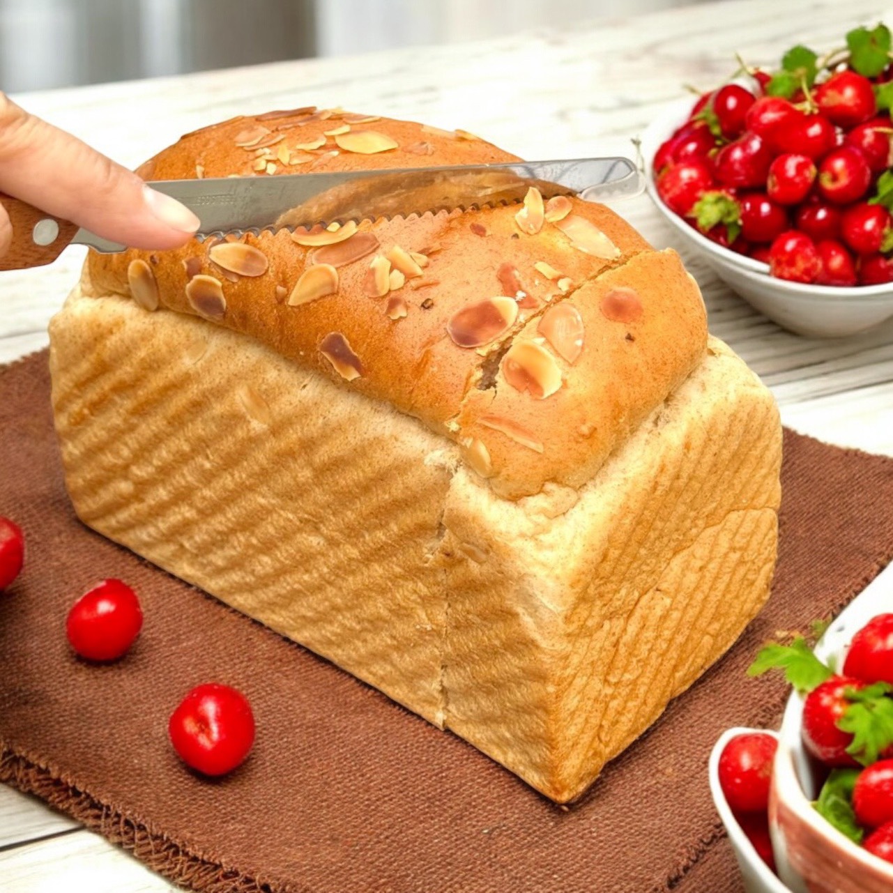 TB. Dao Cắt Bánh Mì ECHO lưỡi răng cưa 27cm