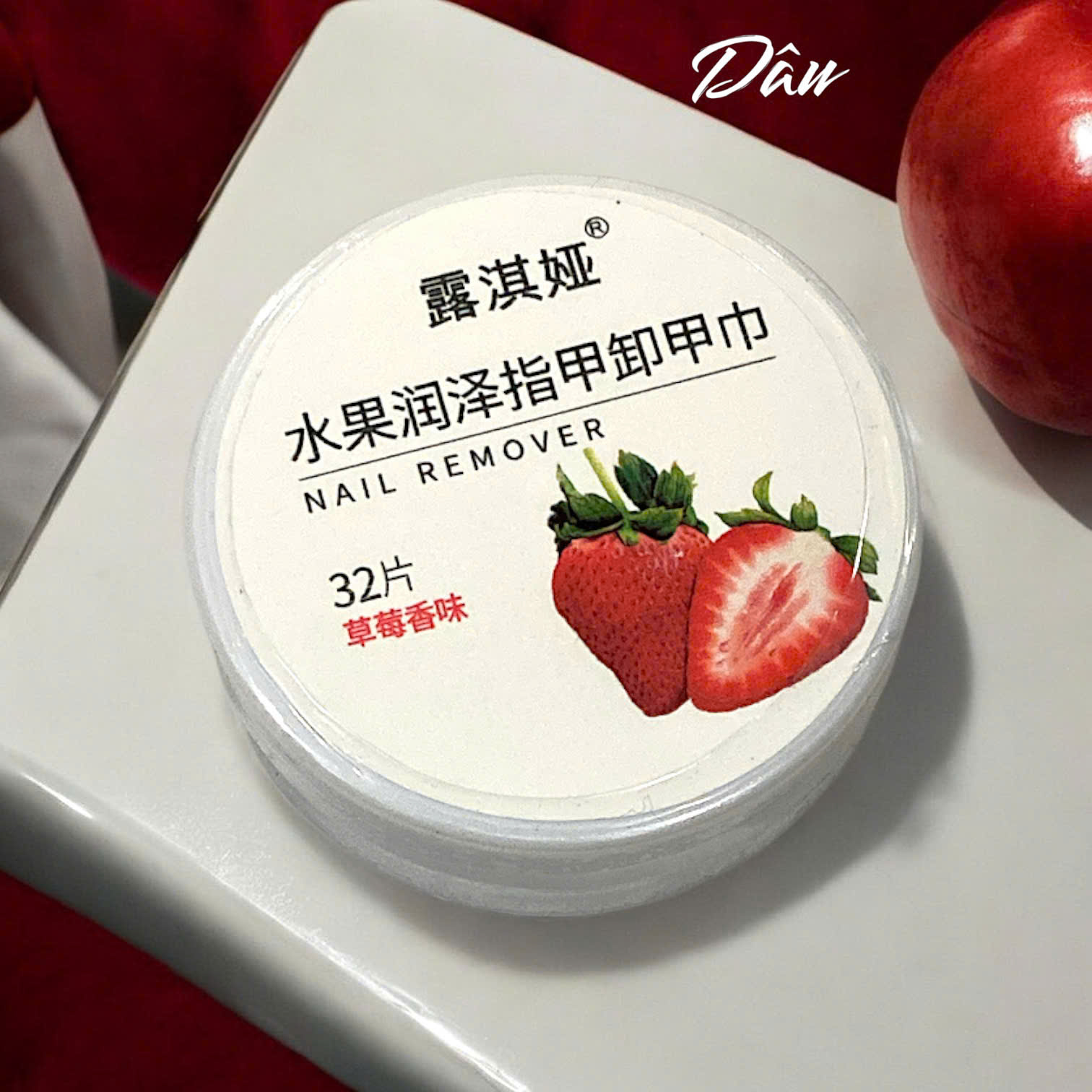 Hộp 32 miếng khăn tẩy móng tay hương trái cây Locia X57 11g