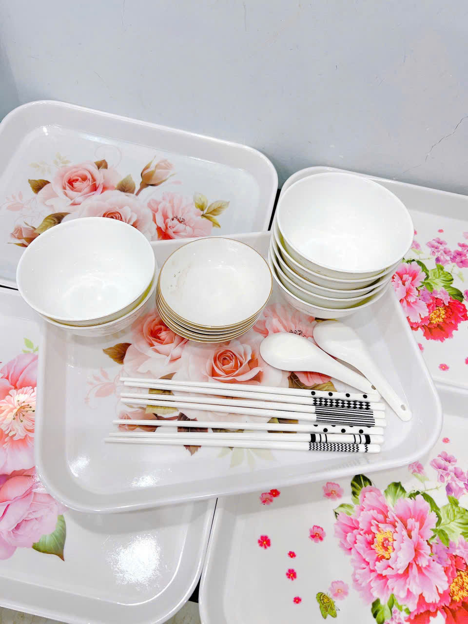 SKG4. Khay úp ly họa tiết hoa 36x27cm