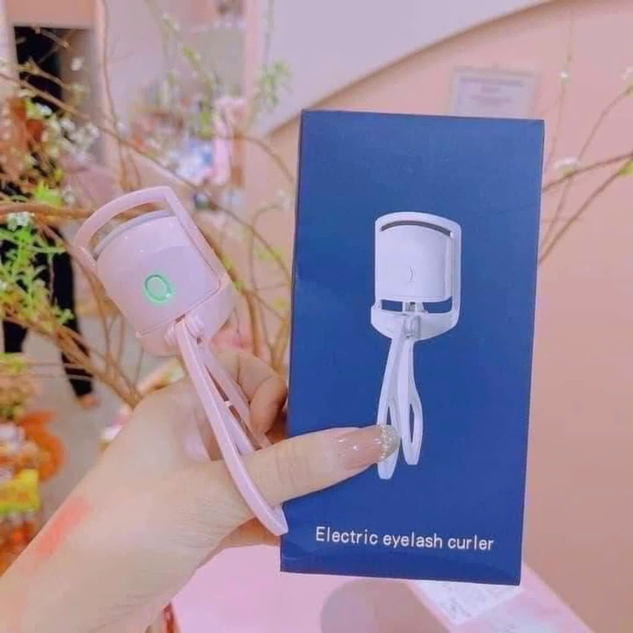 B8.1 Bấm Mi Màu Trắng CT-K001
