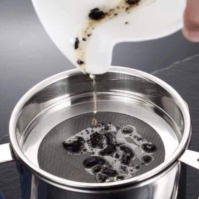 CT2. Ca Lọc Dầu Ăn Inox Hiện Đại - Lọc Cặn Mỡ Tiện Lợi Oil Pot 1.3L