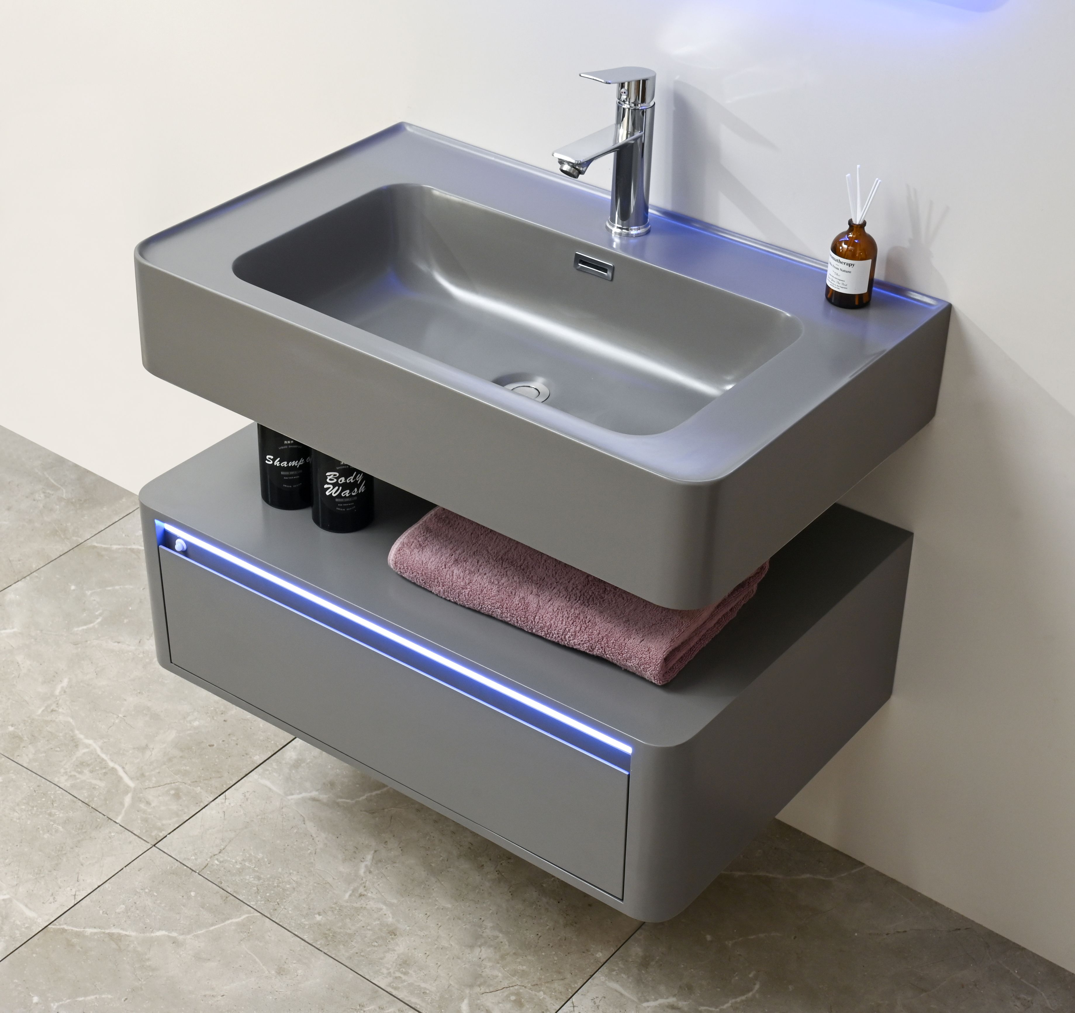 SP-1018 Bộ tủ phòng tắm nhựa PVC cao cấp đèn cảm ứng SELTA