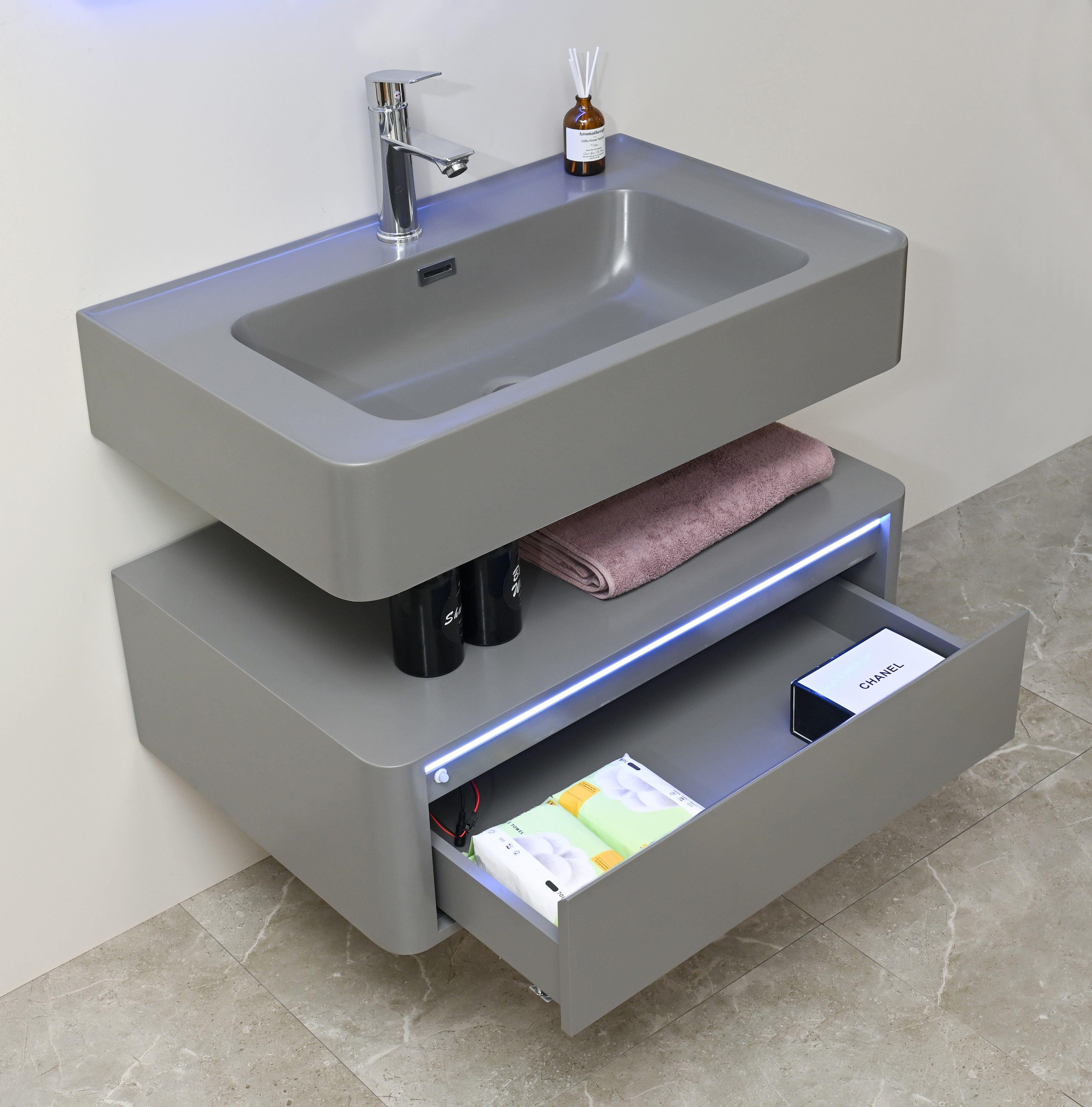 SP-1018 Bộ tủ phòng tắm nhựa PVC cao cấp đèn cảm ứng SELTA