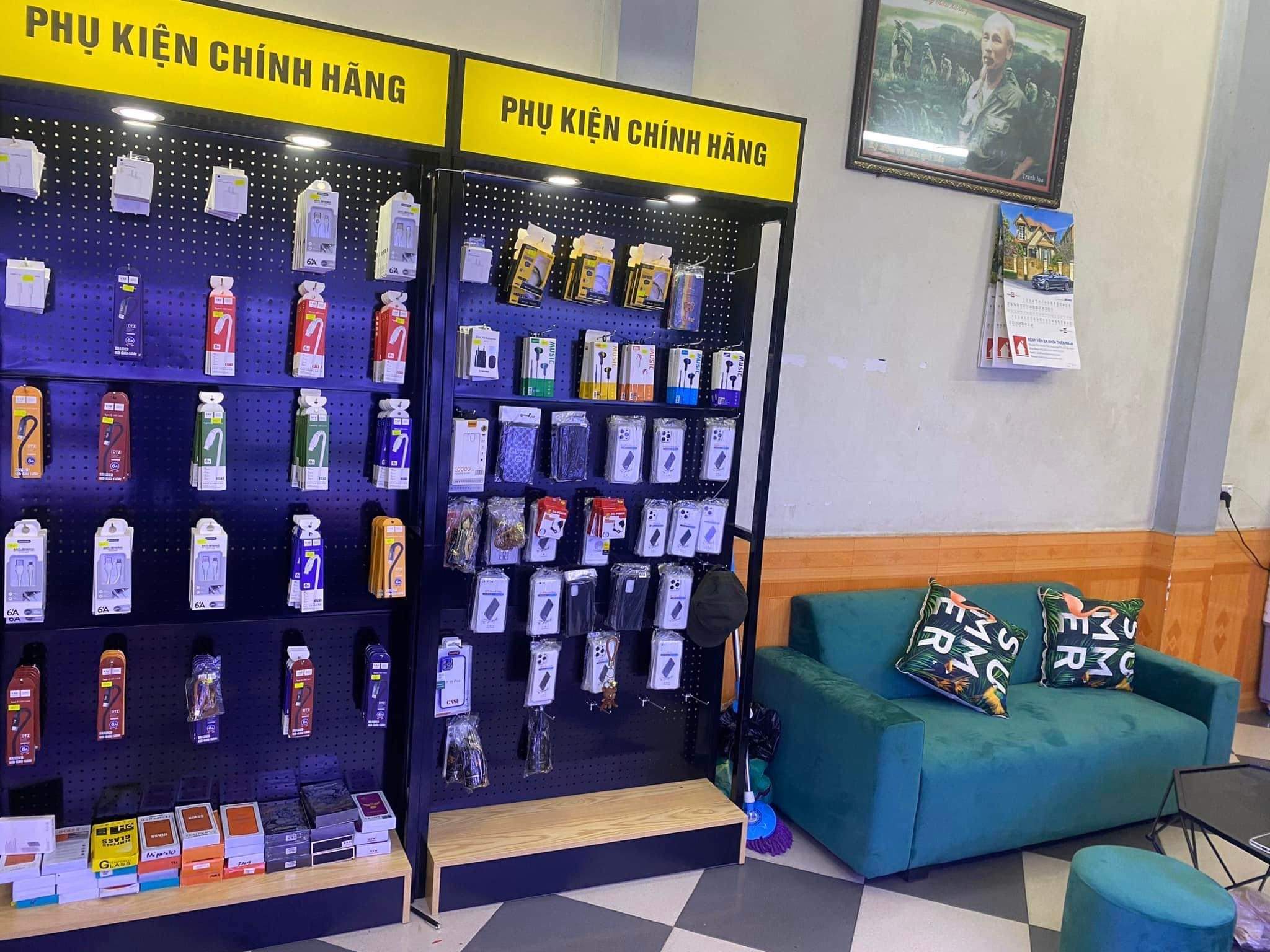 Kệ treo phụ kiện phổ thông