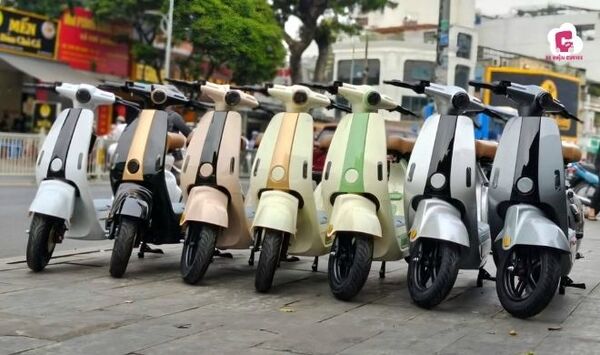 Một số xe máy điện cho học sinh nữ cấp 2 hot nhất 2025