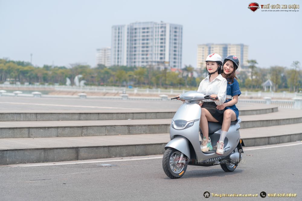 Xe Máy Điện Tailg Venus R53 6 Ắc Quy 23A 100km/1 Lần Sạc