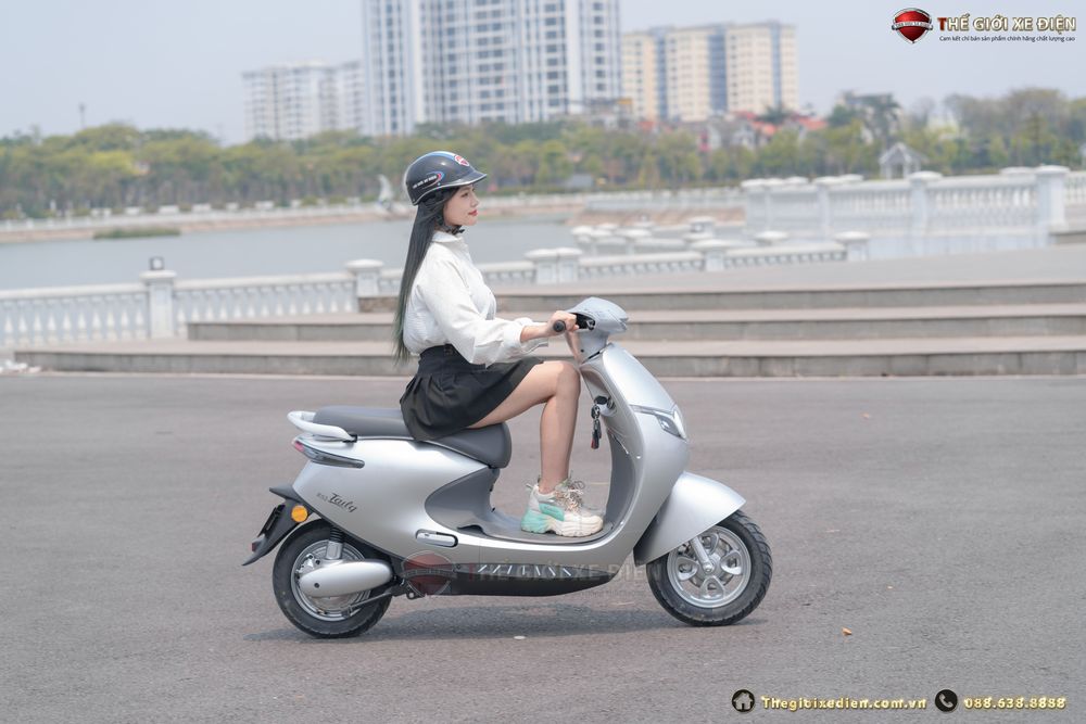 Xe Máy Điện Tailg Venus R53 6 Ắc Quy 23A 100km/1 Lần Sạc