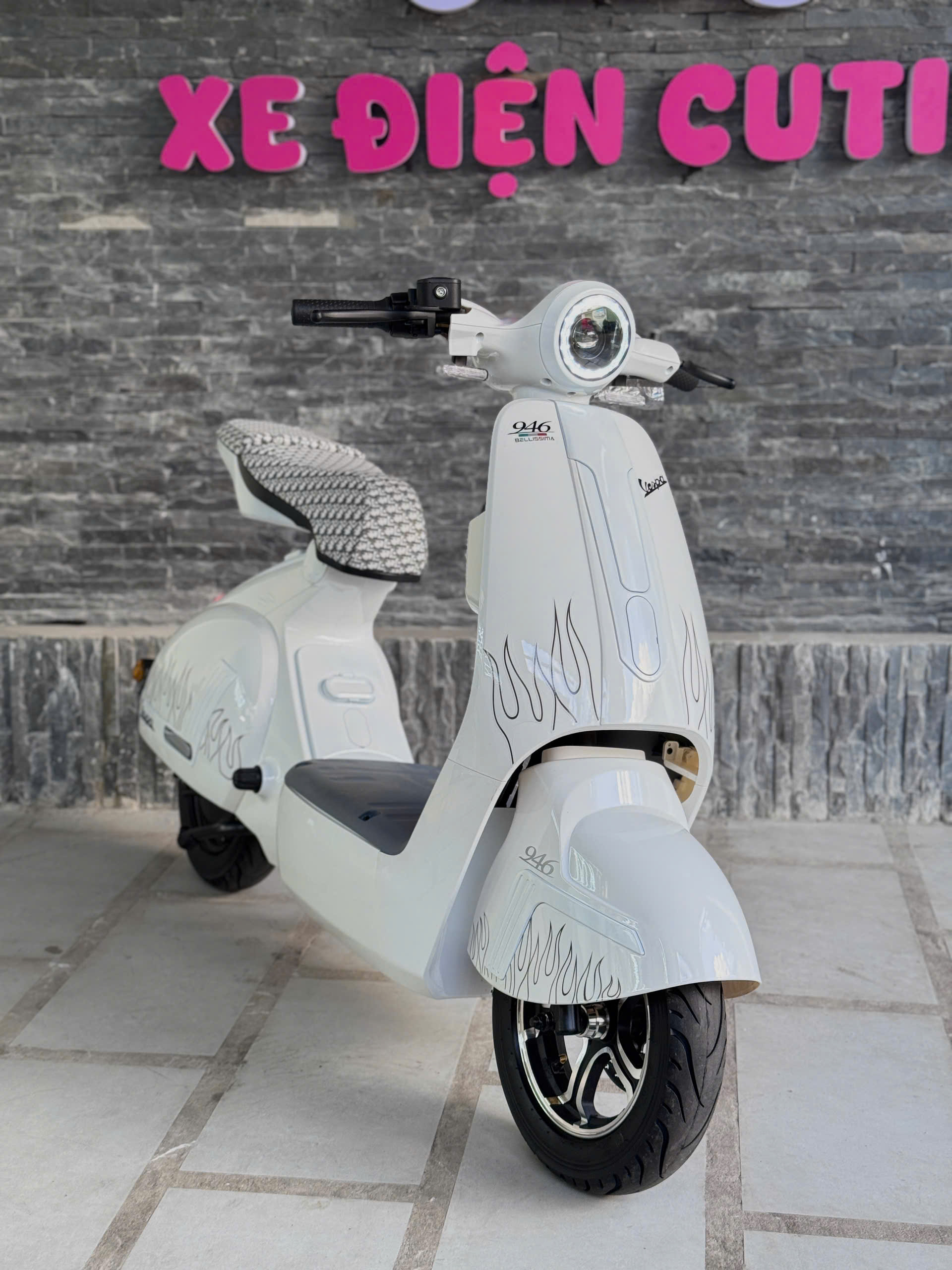 Xe Điện Vespa Dior 946