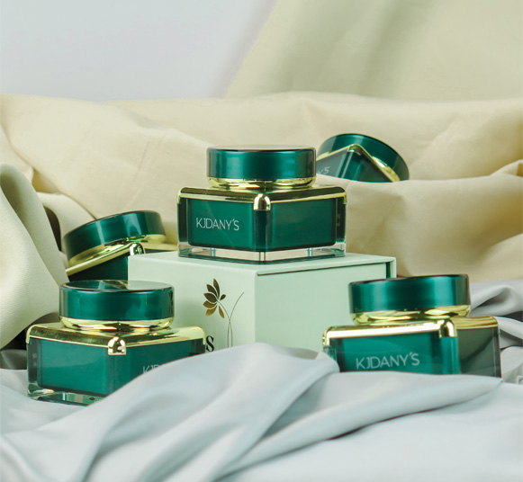 KOJI, ACID KOJIC VÀ KJDANY'S WHITENING CREAM