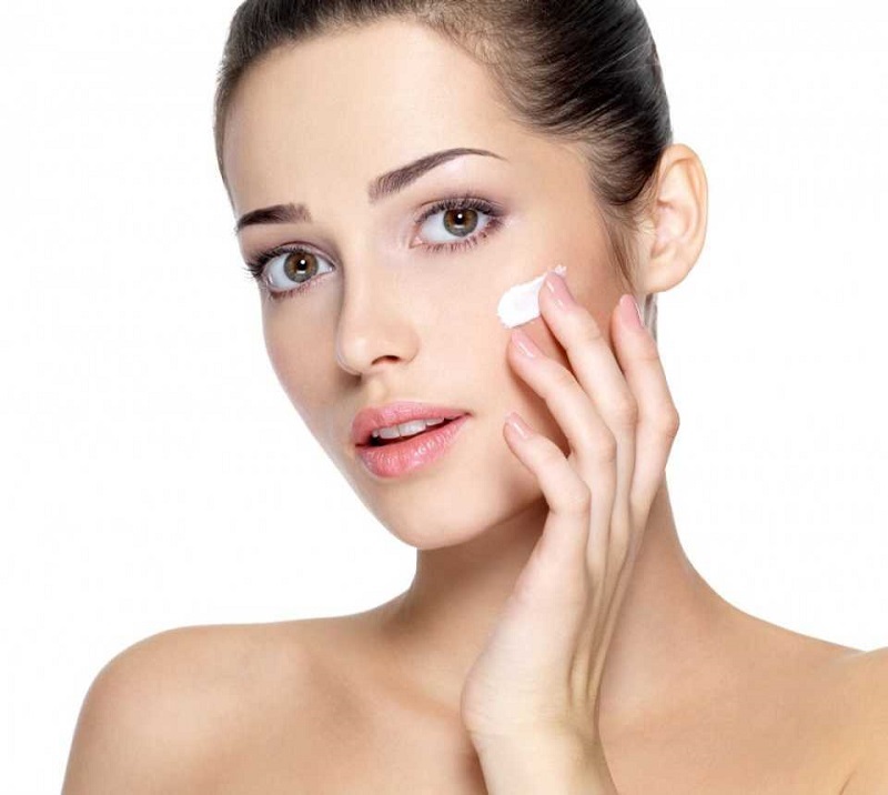 Da đẹp mịn màng nhờ dùng kem chống nắng Hừng Đông mỗi ngày