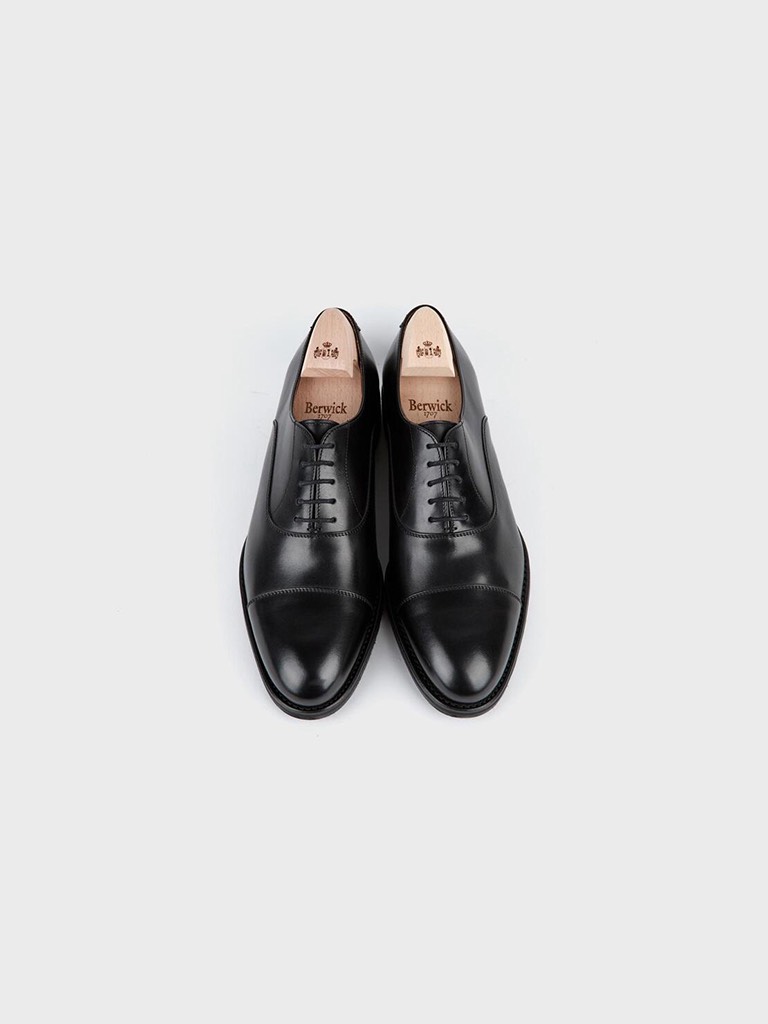 H156 Black Box Calf Cap toe Oxford