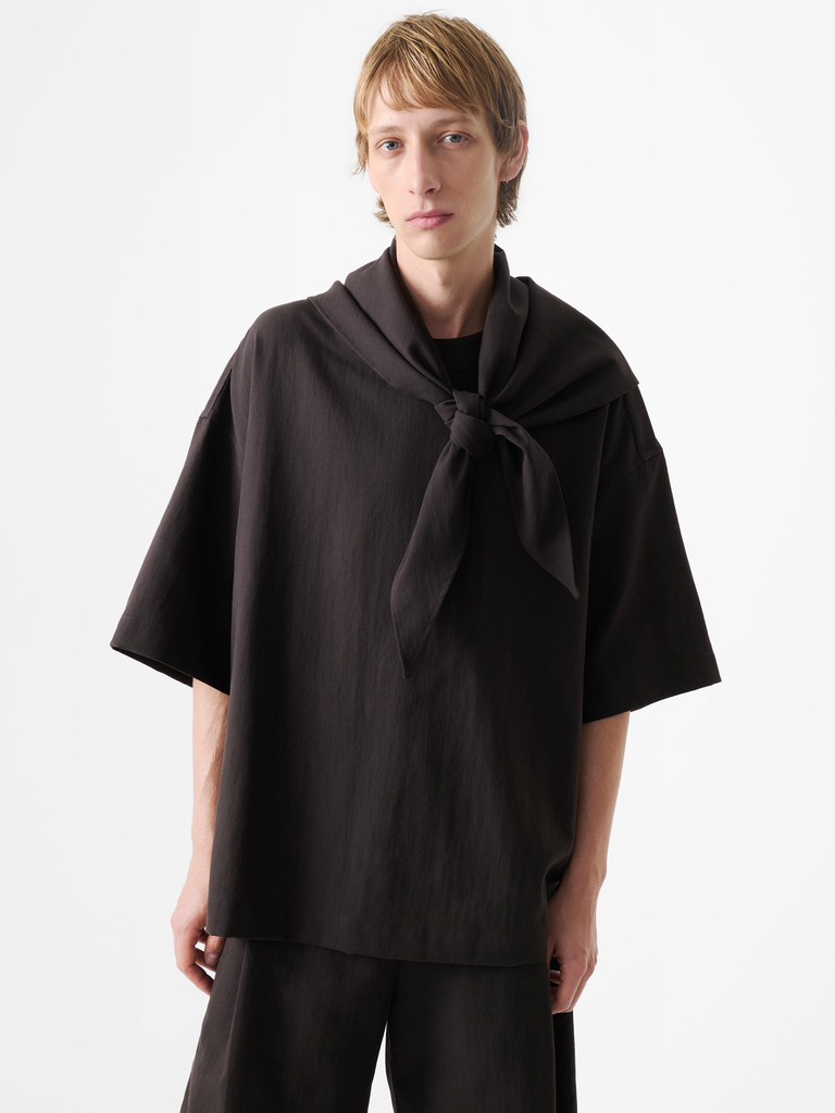 Cary Woven Scarf T-shirt in Muscat