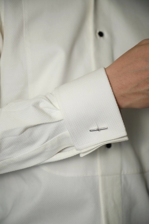 Cufflink thanh dài
