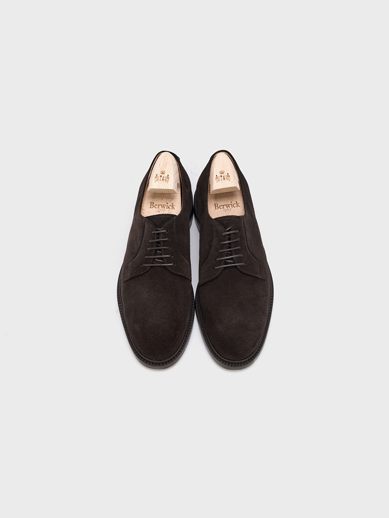 H184 Dark Peat Suede Blucher