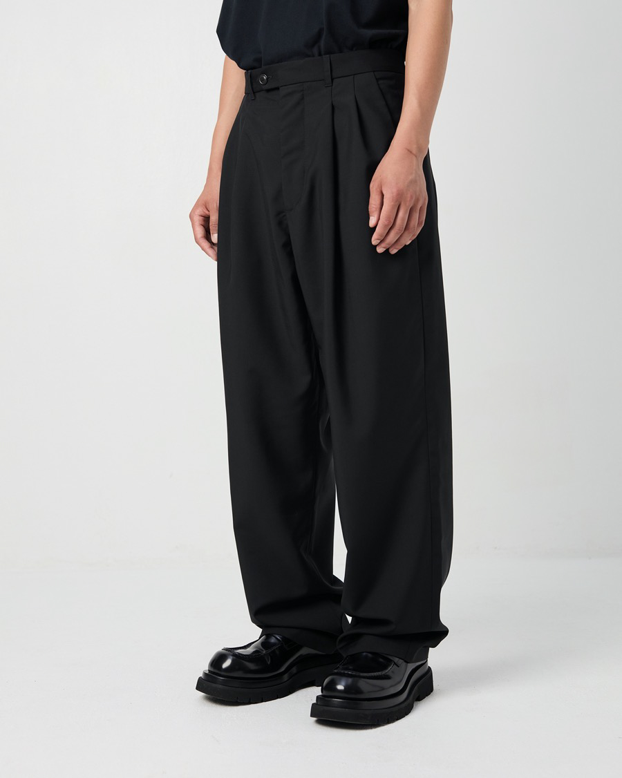 Double Pleated Pants In Dark Grey