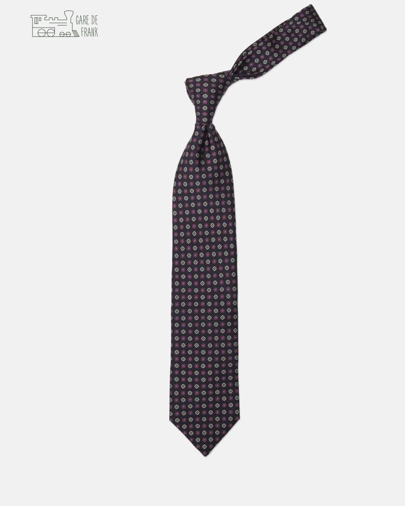 3-Fold Silk Tie In Black/Red/Yellow Floral