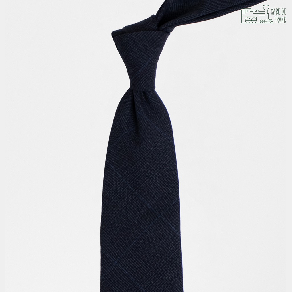 Wool Tie in Dark Navy Glencheck