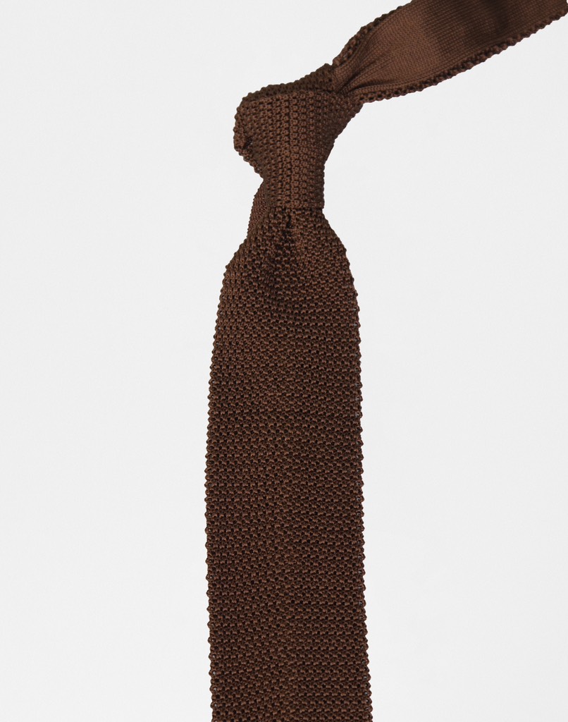 Knit Tie in Brown