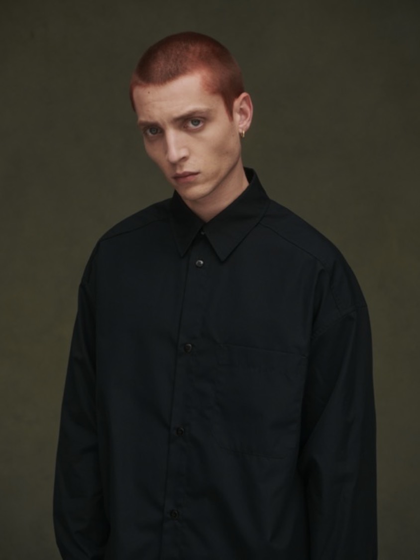 Áo Classic Shirt In Black