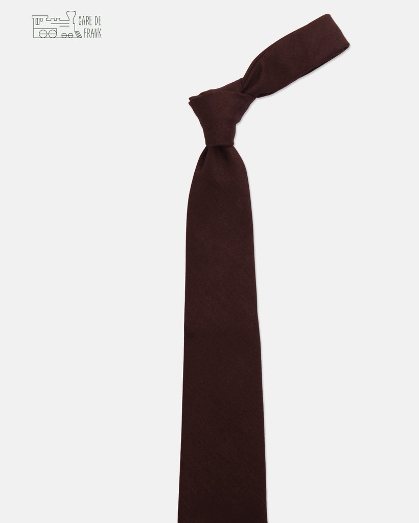 Garnet Wool Tie