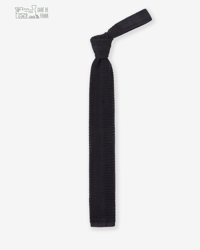 Knit tie in Shadow Grey