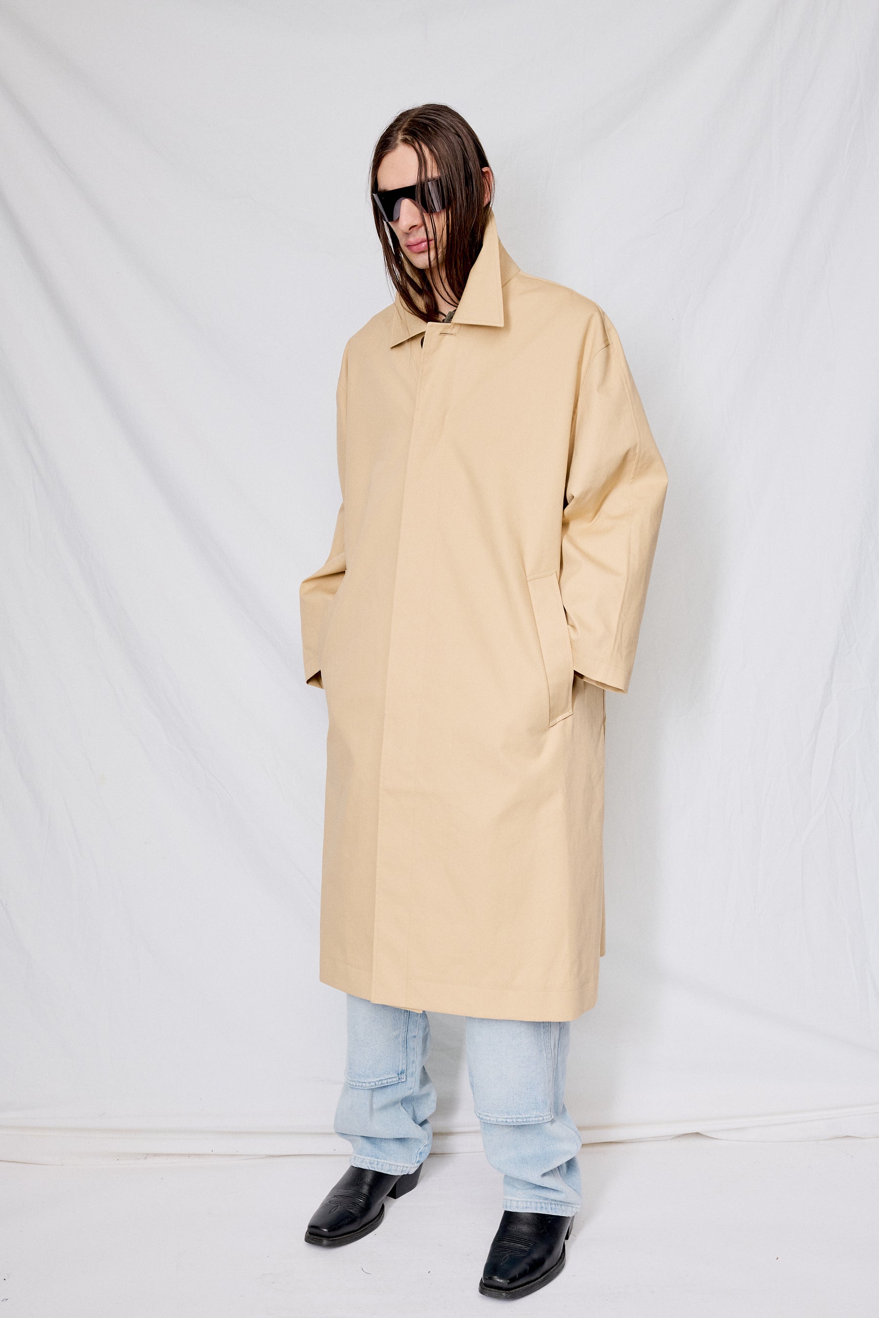 Ledro Trench Coat in Sand