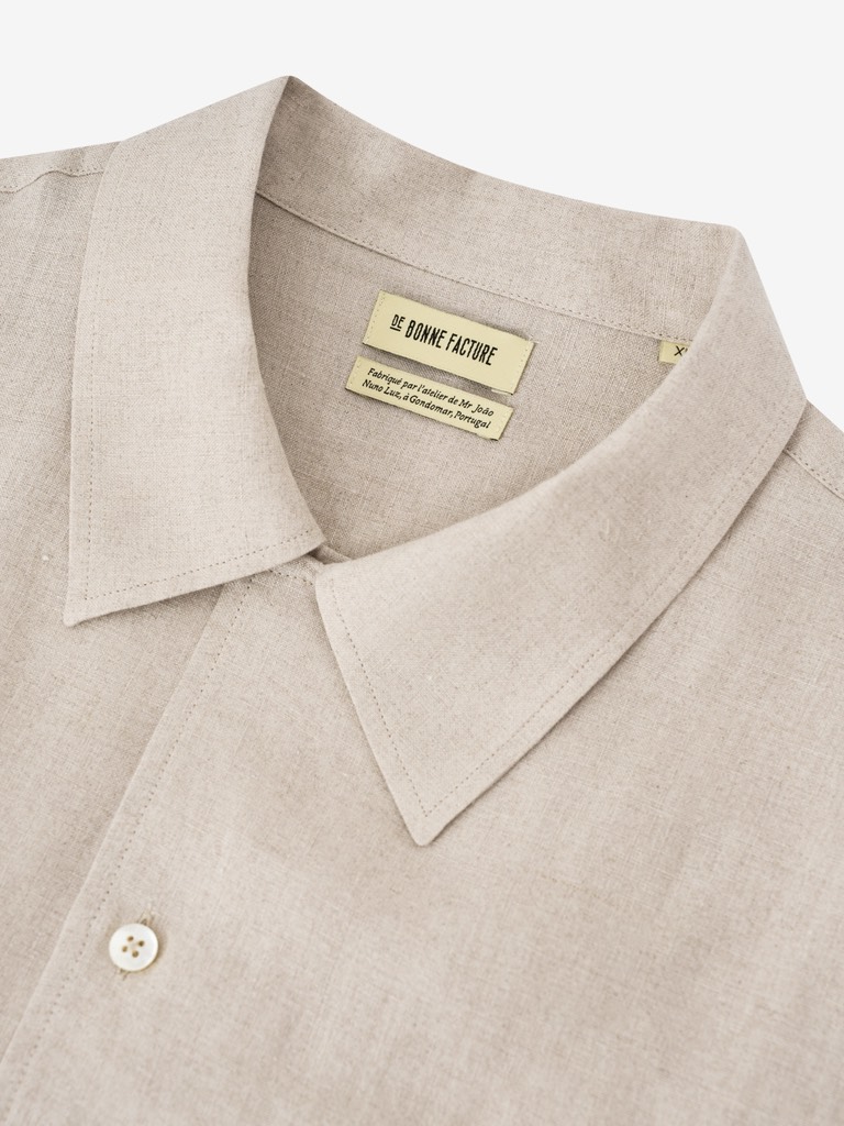 Embroidered Camp Collar Short Sleeves Shirt In Undyed Flax Olive Branch