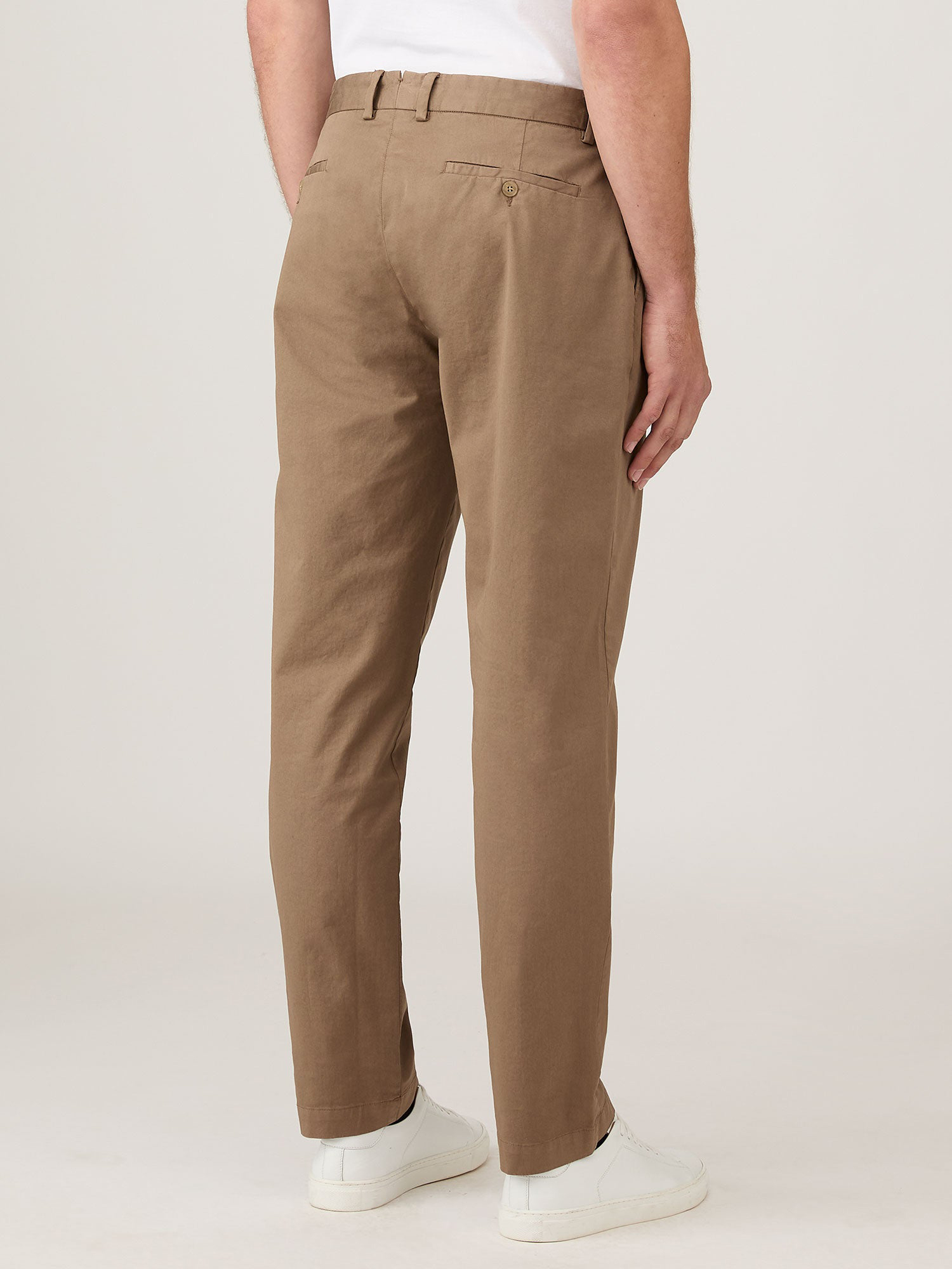 Regular Fit Chino in Dark Stone