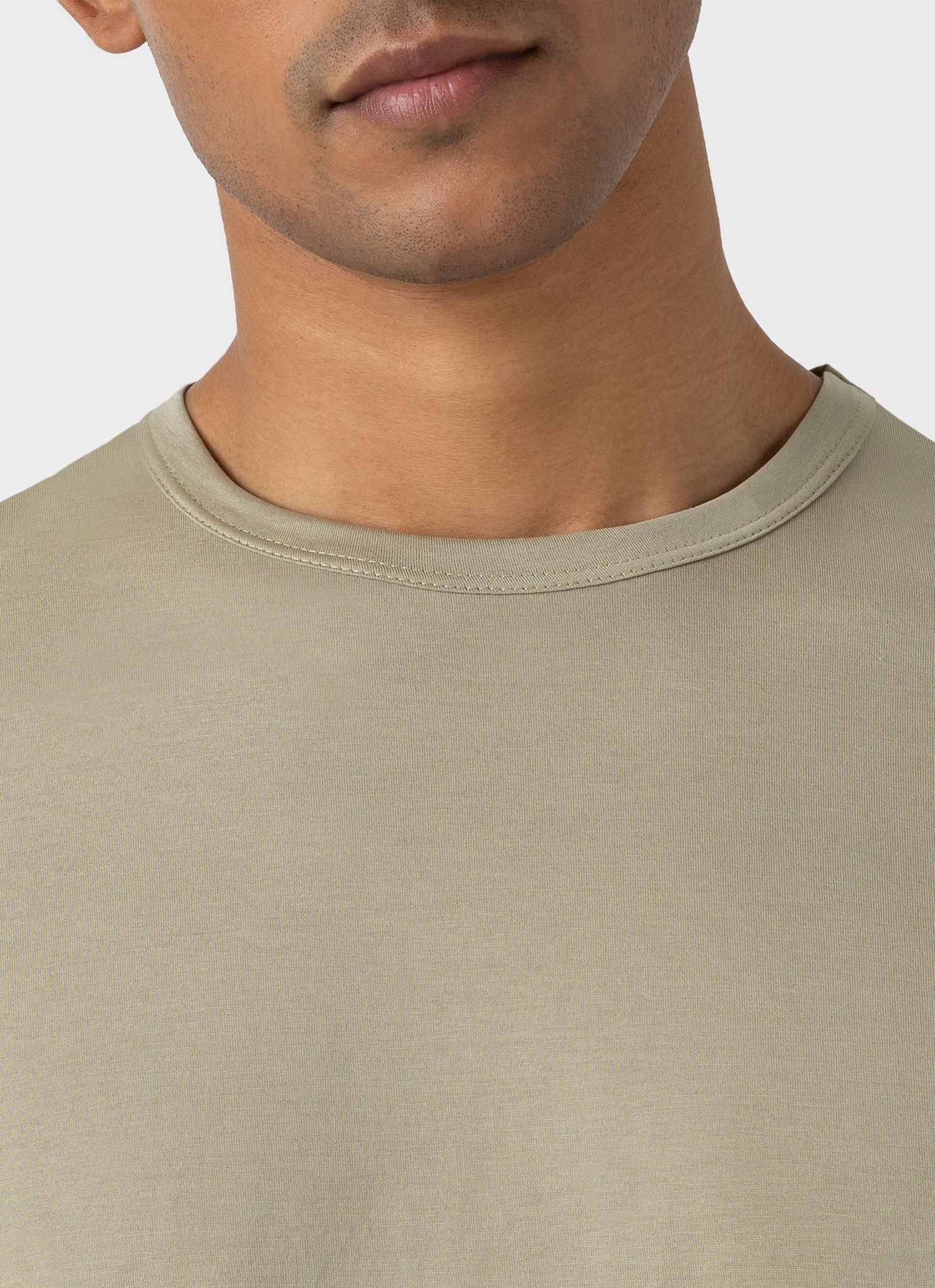SS Crew Neck T Shirt in Pale Khaki