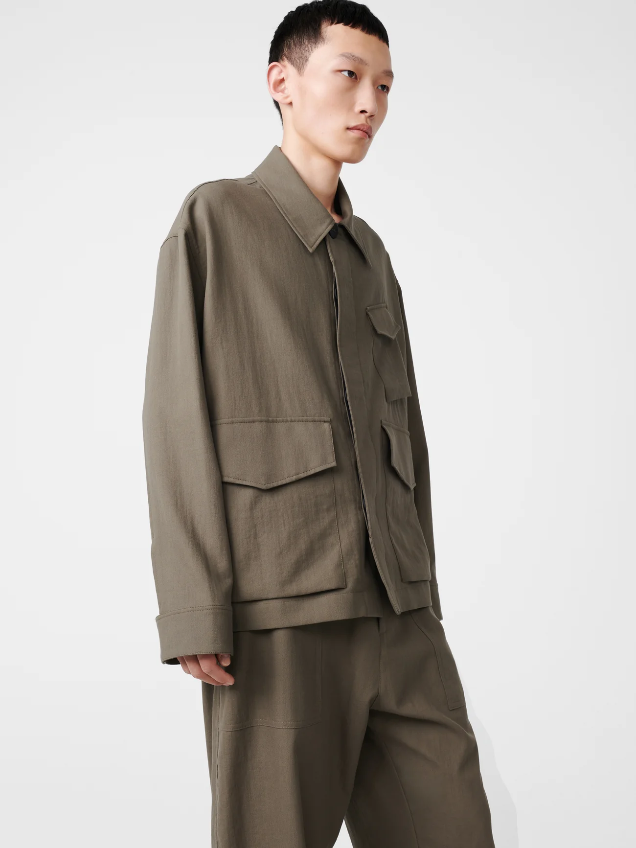 Nate Cargo Jacket in Fossil