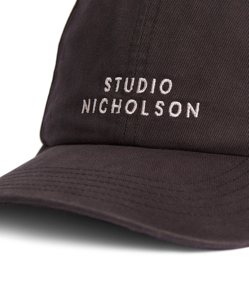 Logo Cap in Black Grape